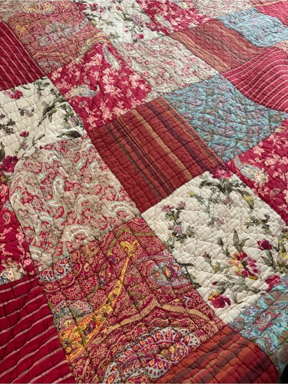 Pottery Barn “Georgia” Patchwork Quilt (K) and Euro Shams (3) EUC